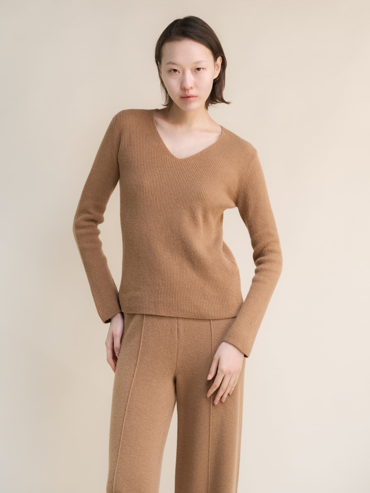 Cashmere Mix Full Ribbed V-Neck