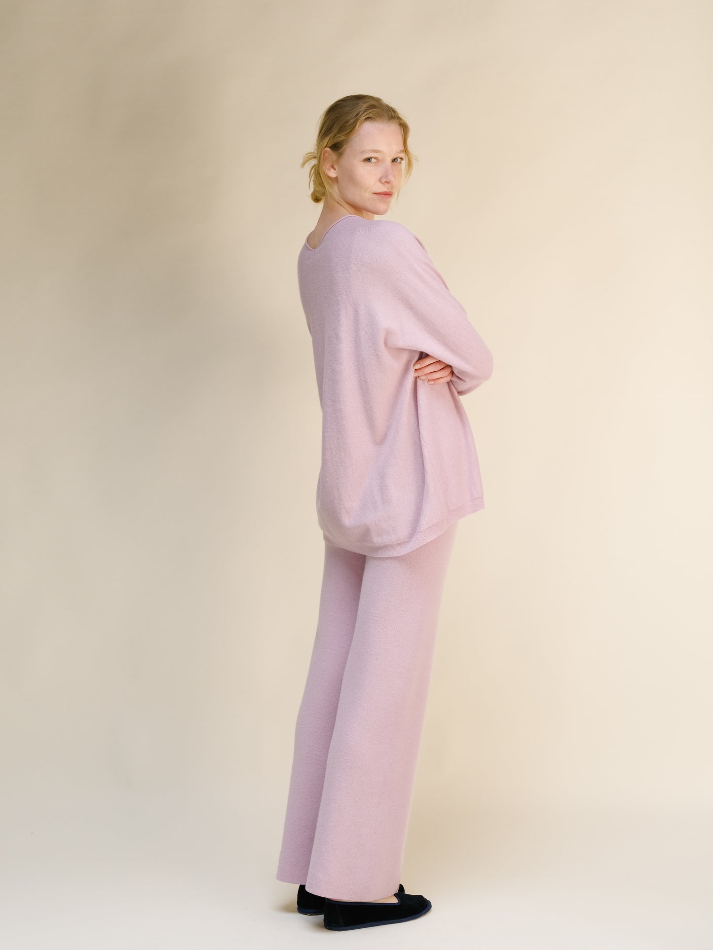 Cashmere Mix Solid Trousers