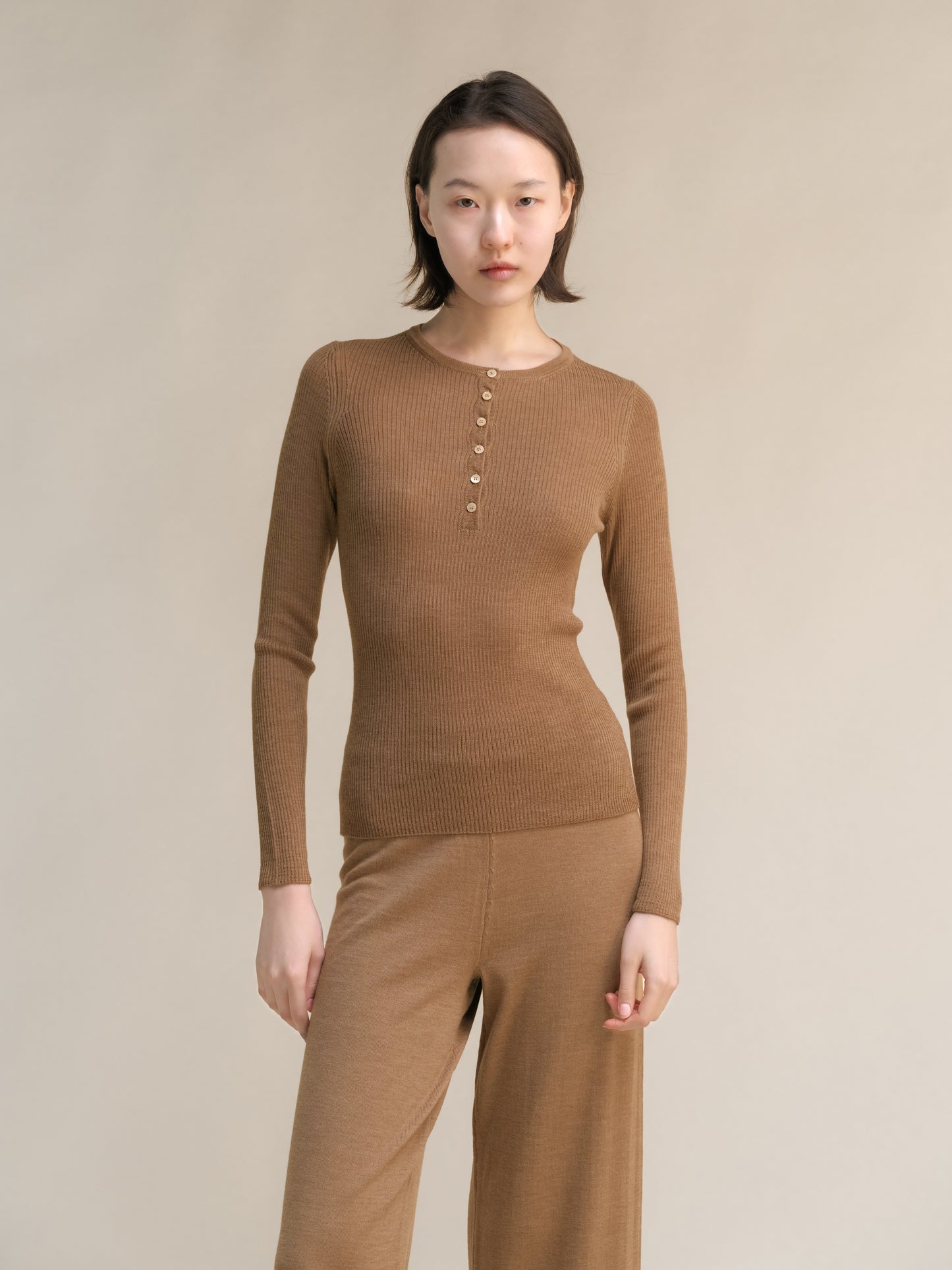 Extra Fine Merino Ribbed Fine Hanley Sweater