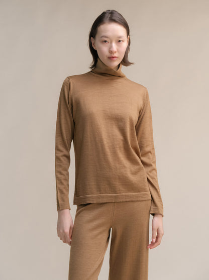 Extra Fine Merino Wool Turtleneck with Straight Sleeve