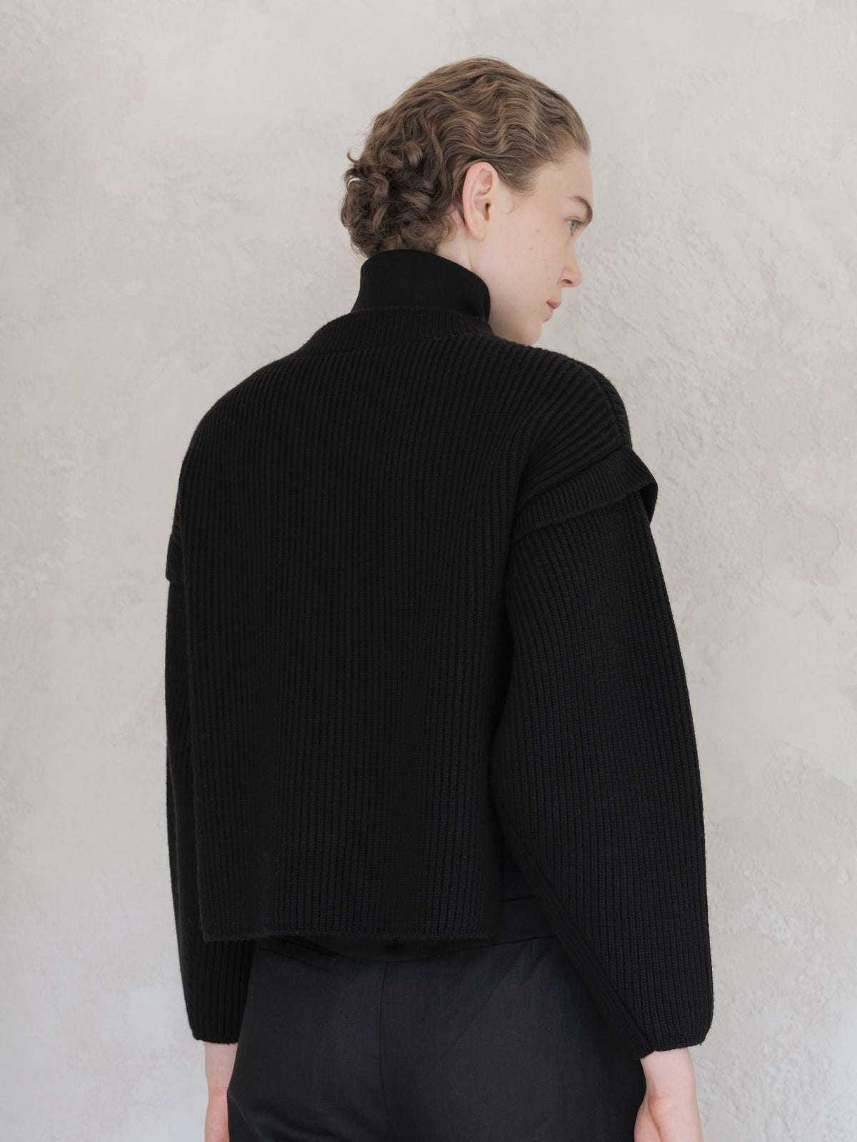 Extra Fine Merino Cropped Cardigan