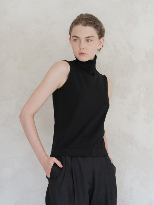 Extra Fine Merino Sleeveless Turtleneck