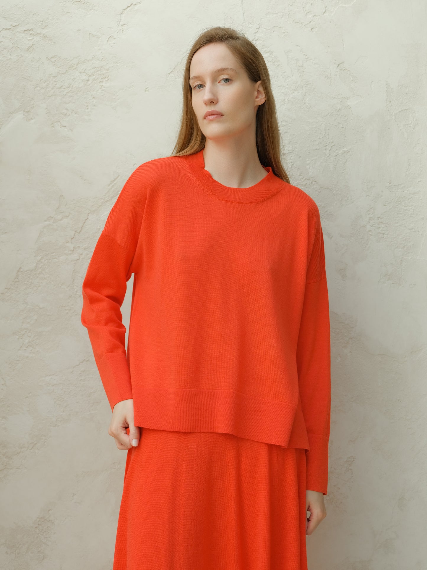 Extra fine merino wool oversized crew neck pullover 