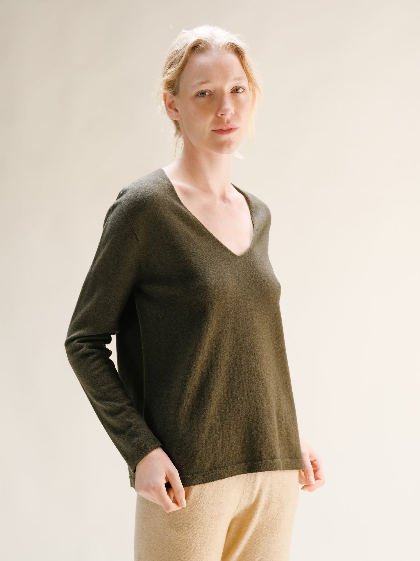 Cashmere Mix V-Neck (3D-Knit)