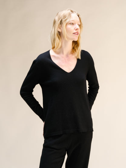 Cashmere Mix V-Neck (3D-Knit)