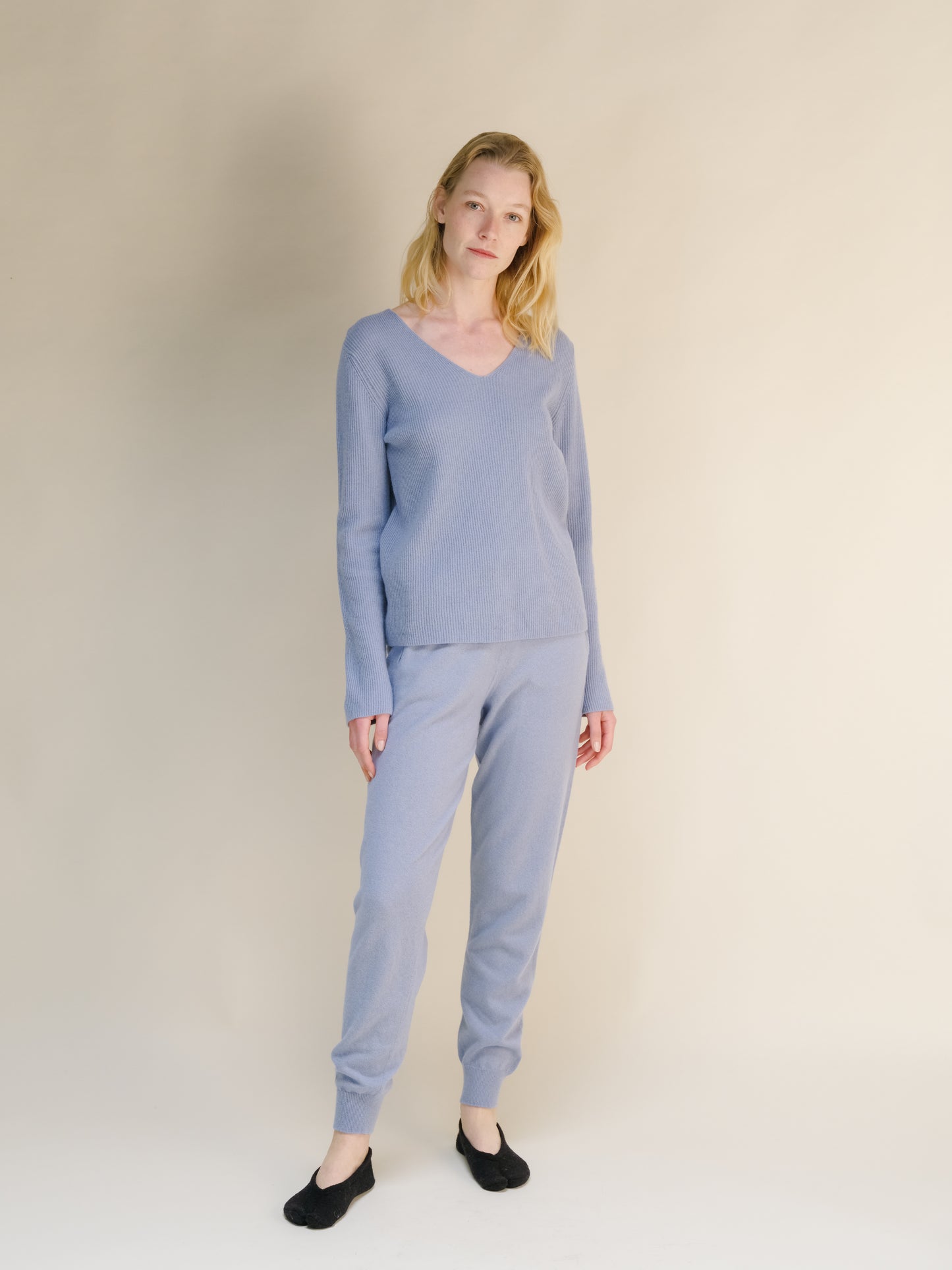 Cashmere Mix Full Ribbed V-Neck