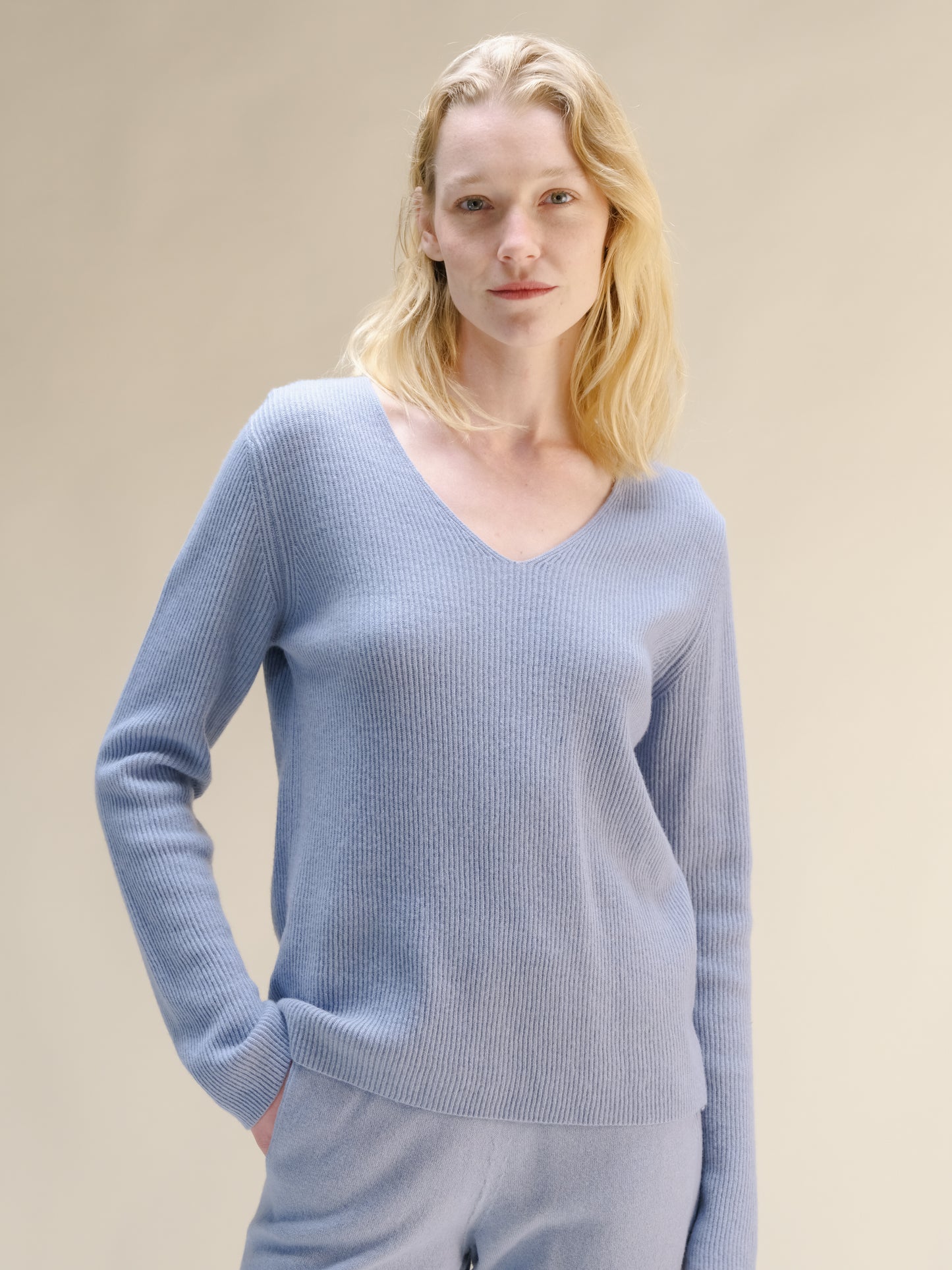 Cashmere Mix Full Ribbed V-Neck