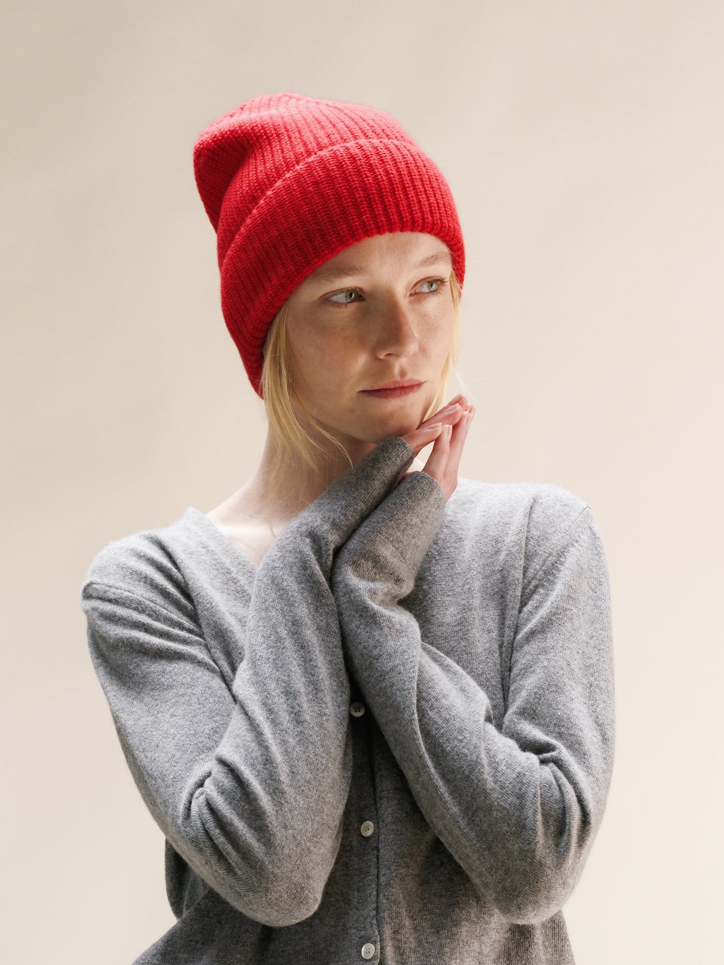 Cashmere Mix Red Ribbed Beanie