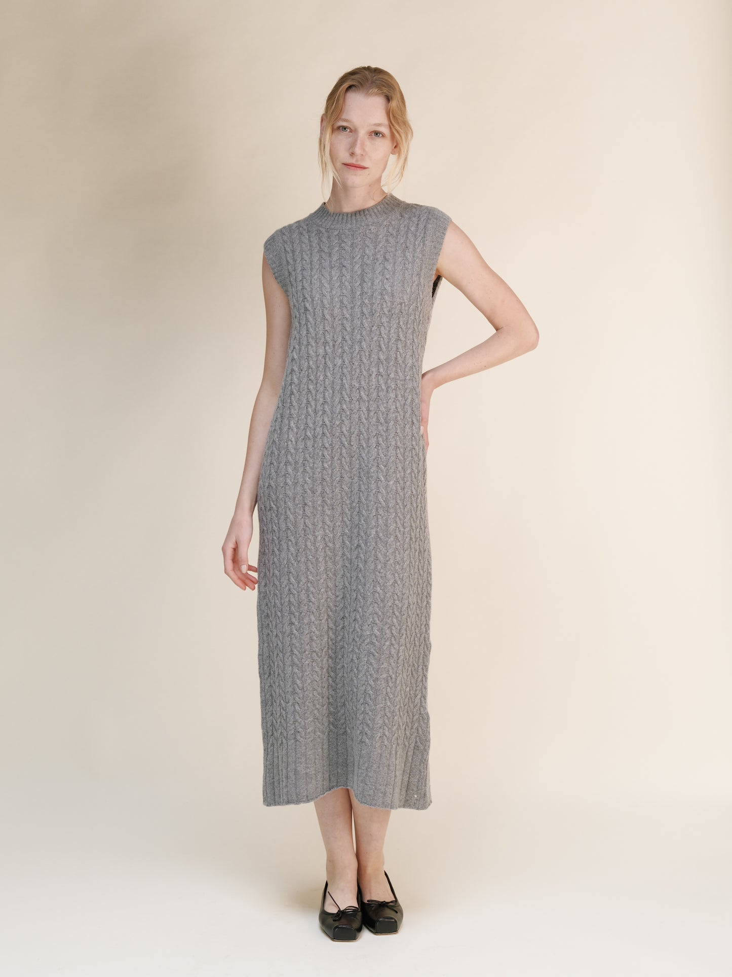 Cashmere Mix Sleeveless Cable Knit Dress