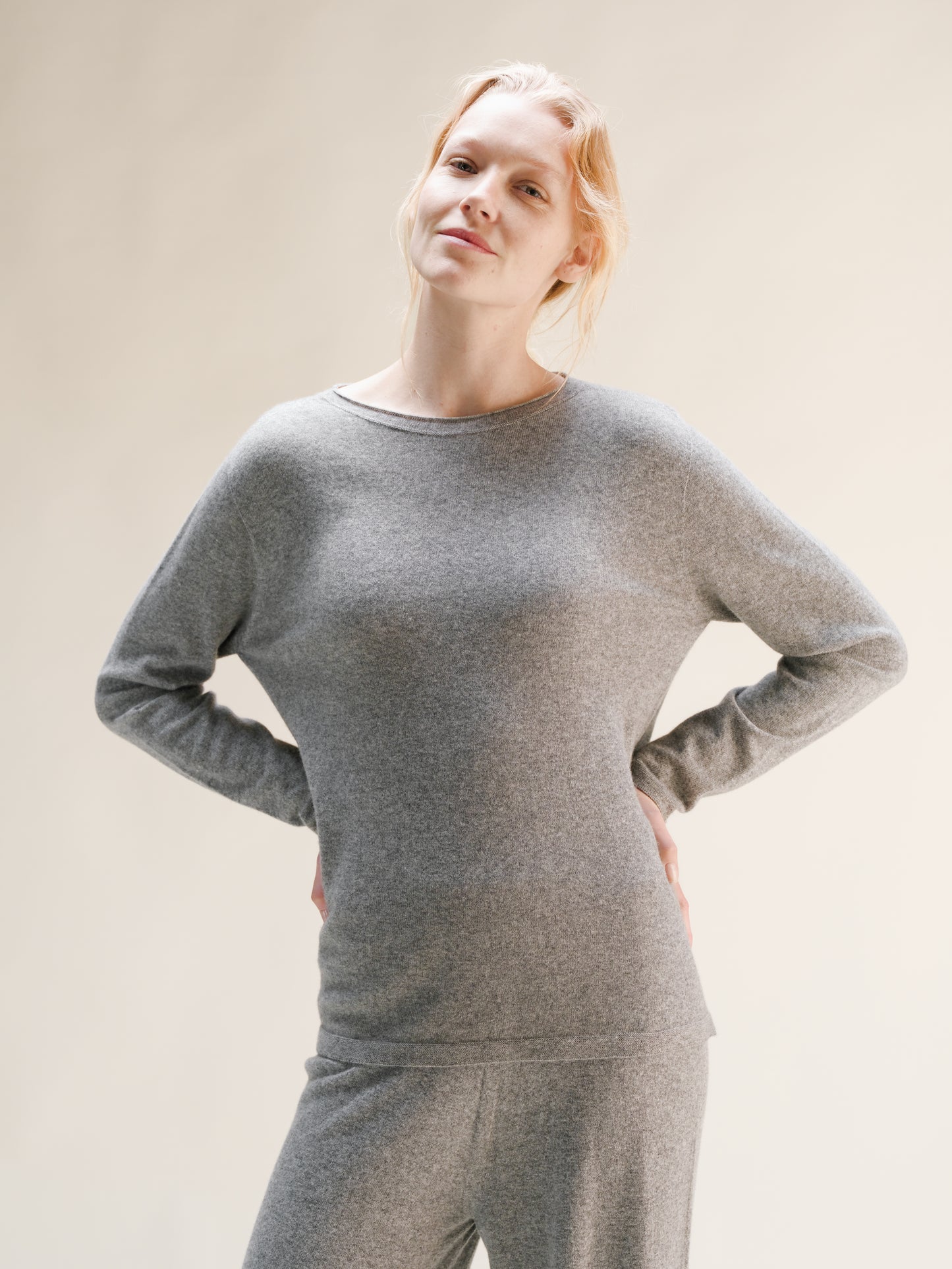 Cashmere Mix Crewneck with “Curl” (3D-Knit)