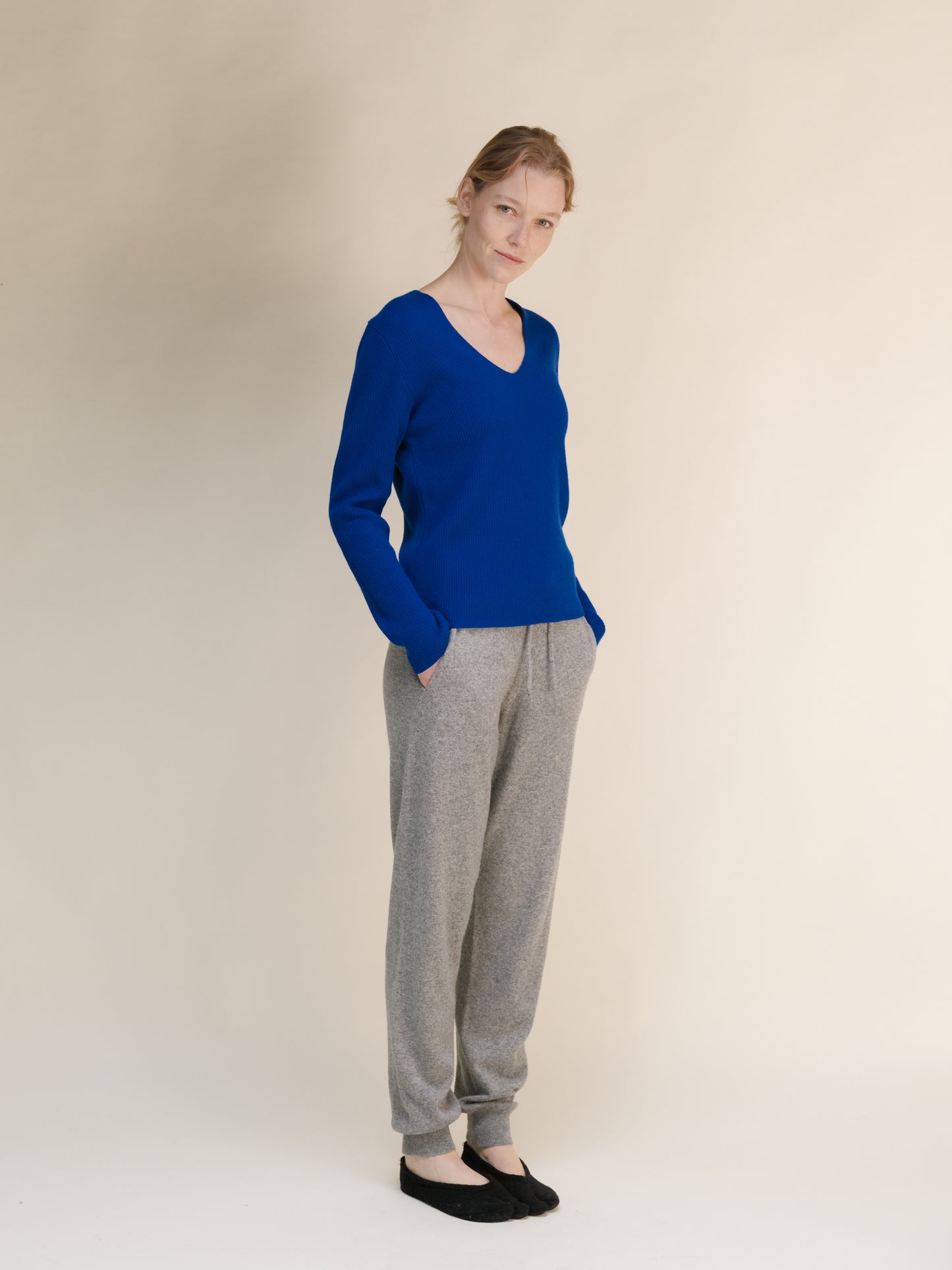 Cashmere Mix Full Ribbed V-Neck