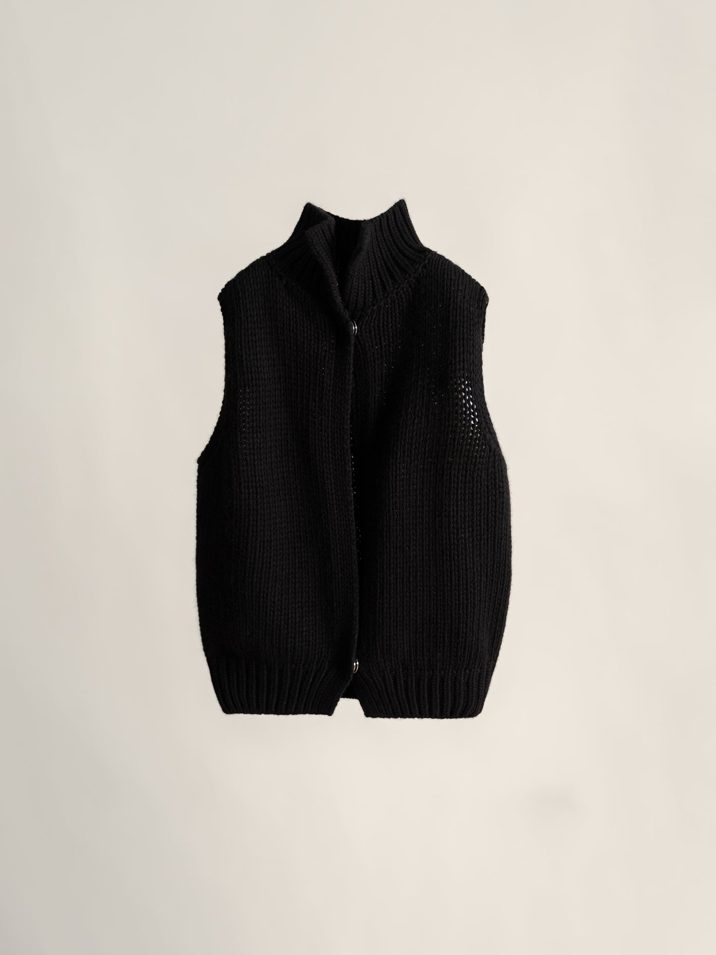 Cashmere Mix Slevelees Top